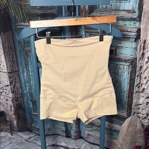 Maidenform NWOT High‎ Waist Boyshort Shapewear, size large
